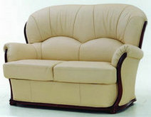 扇形米色靠垫双人扶手沙发