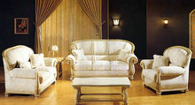 高贵典雅的白色客厅沙发