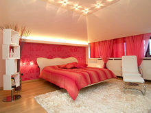 红色调子的房间高清素材