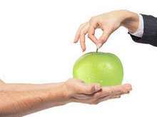 苹果与人的手高清图片4