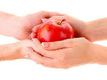 苹果与人的手高清图片1