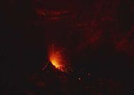 火山爆发图片