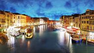 水城威尼斯夜景图片
