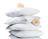 堆叠抱枕白色菊花图片