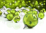 绿色圣诞装饰球图片
