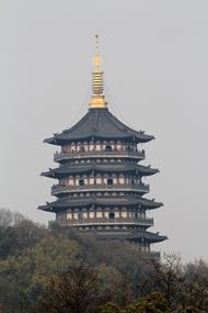 杭州雷锋塔风景图片