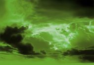 高清绿色云层图片