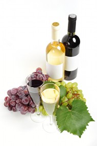 葡萄与葡萄酒高脚杯图片