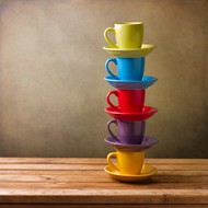非主流彩色咖啡杯图片