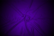 紫色丝绸布料背景图片