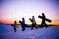 滑雪队图片
