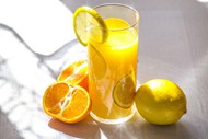 黄色柠檬橙汁图片