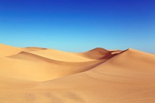 沙丘沙漠图片