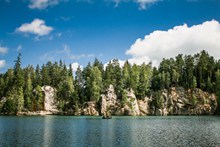 自然湖泊图片