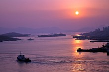 夕阳海港高清图片