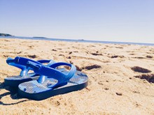 蓝色沙滩鞋图片素材