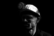 矿工生活照图片