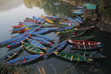 尼泊尔小船图片素材