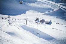 冬日滑雪场雪景高清图