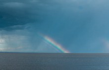 海上彩虹精美图片