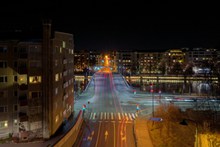 城市十字路夜景图片