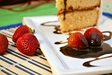 草莓和蛋糕图片素材