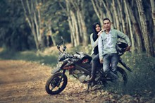 情侣骑摩托车照片浪漫精美图片
