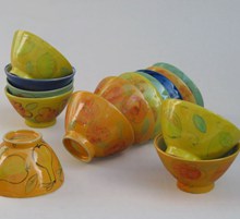 彩色陶瓷碗图片素材