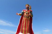 国王雕像高清图