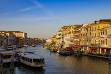 意大利威尼斯码头摄影高清图