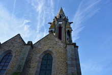 法国教堂钟塔高清图片