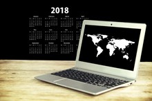 2018年全年办公日历图片下载