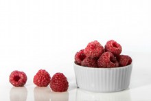 红树莓浆果图片下载