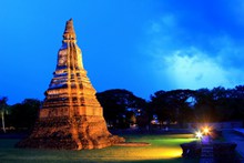 泰国寺庙宝塔摄影图高清图片
