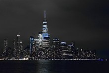 曼哈顿摩天楼夜景精美图片