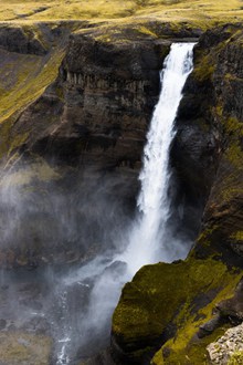 高清瀑布风景精美图片