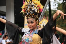 亚洲传统舞蹈美女图片下载