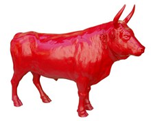 红色公牛塑像图片大全