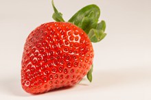 一颗大草莓图片