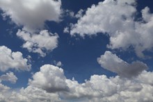 天空蓝天白云精美图片