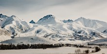 冬天山脉雪景精美图片