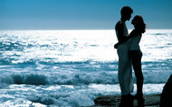 海边情侣图片素材