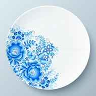 蓝花装饰白瓷盘矢量图
