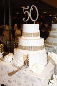 50周年结婚纪念蛋糕图片素材