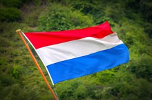 荷兰国旗飘扬图片大全