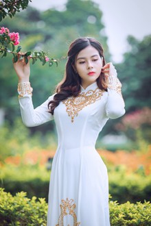 越南气质美女写真高清图