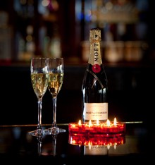 浪漫烛光香槟精美图片