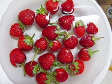 美味草莓水果图片素材
