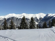 阿尔卑斯冬天雪山图片素材