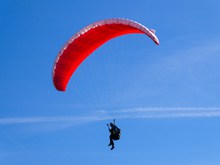 高空降落滑翔伞精美图片